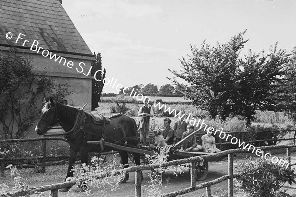 KEHOE CHILDREN IN CART AT KILLONE LODGE